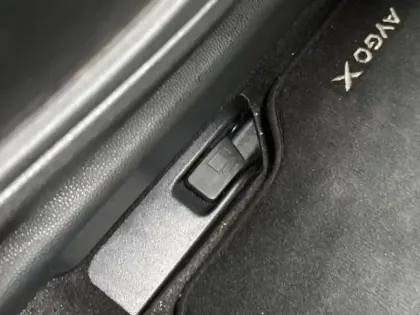 Photo 11 Toyota Aygo  X 1.0 VVT-i 72ch Design S-CVT MY23