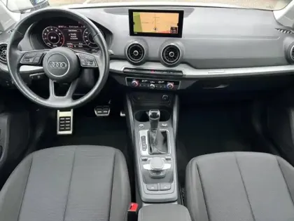 Photo 7 Audi Q2  35 TFSI 150ch Design S tronic 7