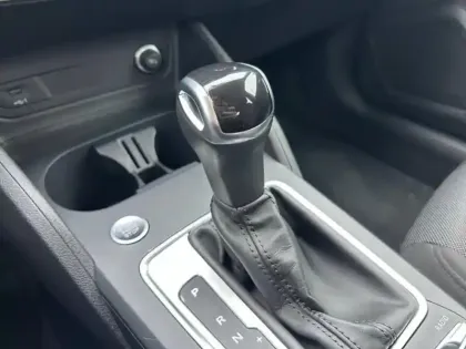 Photo 9 Audi Q2  35 TFSI 150ch Design S tronic 7