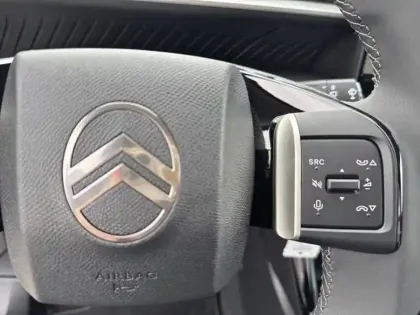 Photo 13 Citroën C3 Aircross  1.2 Hybride 145ch MAX