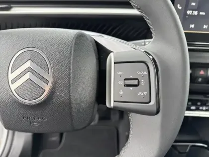 Photo 13 Citroën C3 Aircross  1.2 Hybride 145ch MAX