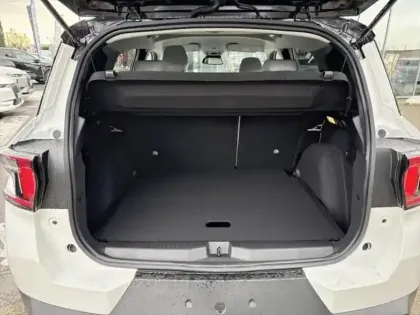 Photo 5 Citroën C3 Aircross  1.2 Hybride 145ch MAX