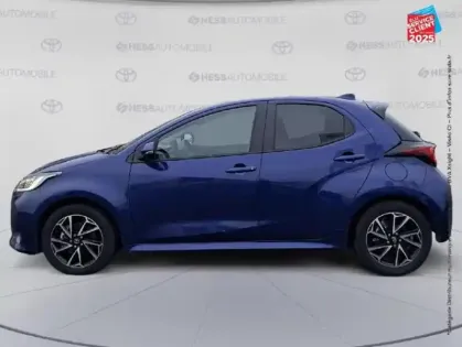 Photo 8 Toyota Yaris  116h Design 5p MY22 Camera