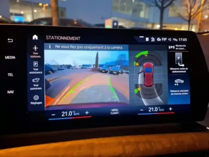 Photo 10 BMW Serie 2 Série 2 ActiveTourer 225e 245ch xDrive Luxury DKG7