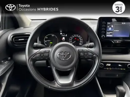 Photo 12 Toyota Yaris  116h Dynamic 5p MY22