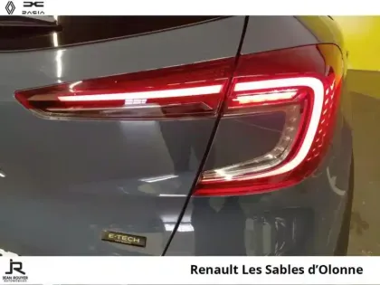 Photo 14 Renault Captur  1.6 E-Tech hybride 145ch Evolution