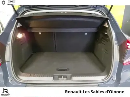 Photo 6 Renault Captur  1.6 E-Tech hybride 145ch Evolution