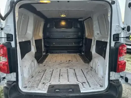 Photo 5 Citroën Jumpy  Fg M 1.5 BlueHDi 120ch S&S Driver