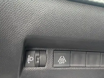 Photo 10 Peugeot 2008  1.2 PureTech 100ch S&S Allure