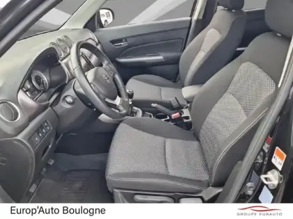 Photo 10 Suzuki Vitara  1.4 Boosterjet Hybrid 129ch Privilège