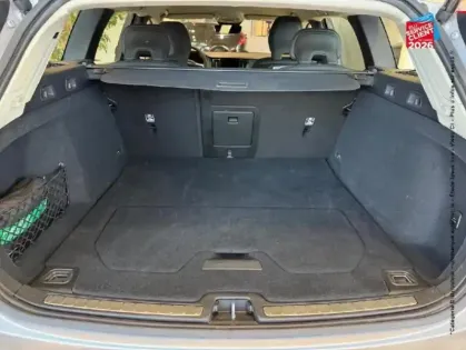 Photo 28 Volvo V60  B4 197ch Plus Style Dark DCT 7 Camera GPS