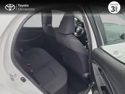 Photo 6 Toyota Yaris  70 VVT-i Dynamic 5p MY22