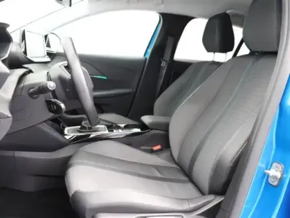 Photo 8 Peugeot 208  1.2 PureTech 100ch S&S Allure 118g