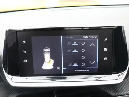 Photo 12 Peugeot 208  1.2 PureTech 100ch S&S Allure 118g