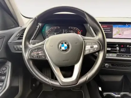 Photo 11 BMW Serie 1 Série 1 118iA 136ch Edition Sport DKG7