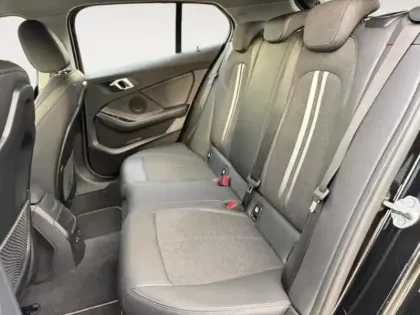 Photo 12 BMW Serie 1 Série 1 118iA 136ch Edition Sport DKG7