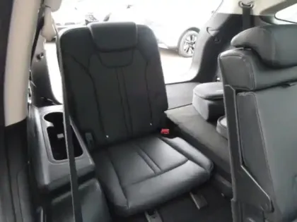 Photo 13 Kia Sorento  1.6 T-GDi 265ch PHEV Premium BVA6 4x4 7 places