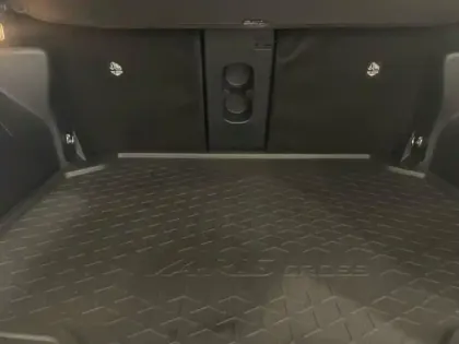 Photo 13 Toyota Yaris  Cross 116h Design AWD-i MY22