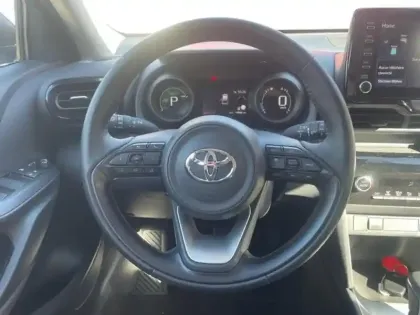 Photo 10 Toyota Yaris  Cross 116h Dynamic MY21