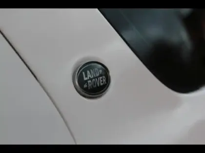 Photo 5 Land rover Discovery Sport  P300e SE AWD BVA