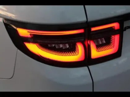 Photo 6 Land rover Discovery Sport  P300e SE AWD BVA