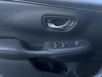 Photo 12 Honda Zr-V  2.0 i-MMD 184ch e:HEV Executive MY25