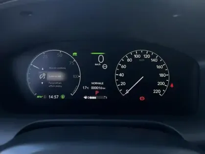 Photo 7 Honda Zr-V  2.0 i-MMD 184ch e:HEV Executive MY25