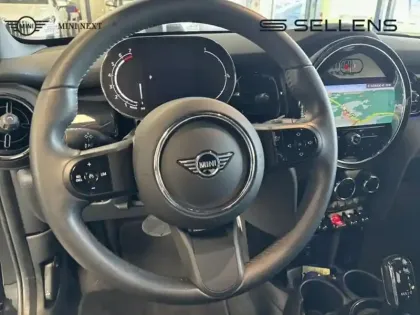 Photo 5 Mini Mini  Cooper 136ch  Edition Camden BVA7