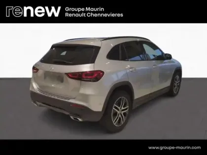 Photo 18 Mercedes GLA  200 d 150ch Progressive Line 8G-DCT