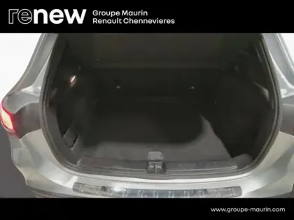 Photo 8 Mercedes GLA  200 d 150ch Progressive Line 8G-DCT