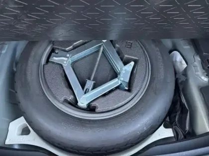 Photo 14 Toyota Rav4  2.5 Hybride 218ch Dynamic 2WD MY22