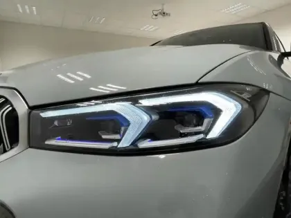 Photo 9 BMW Serie 3 Série 3 330eA 292ch M Sport