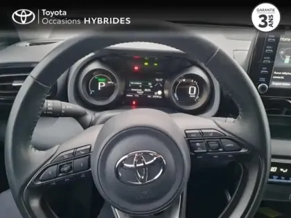 Photo 12 Toyota Yaris  116h Design 5p MY22