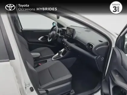 Photo 5 Toyota Yaris  116h Design 5p MY22