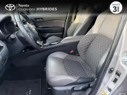 Photo 10 Toyota C-HR  122h Distinctive 2WD E-CVT MC19