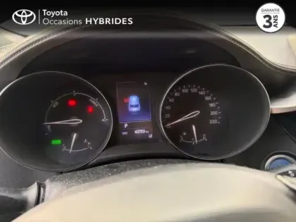 Photo 13 Toyota C-HR  122h Distinctive 2WD E-CVT MC19