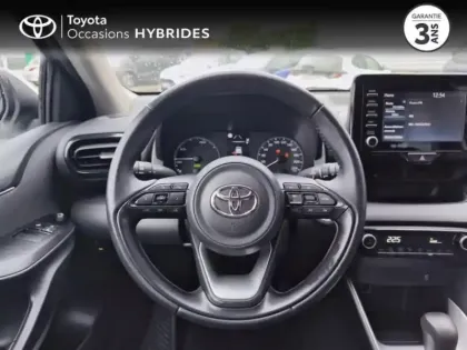 Photo 8 Toyota Yaris  116h Dynamic 5p MY22