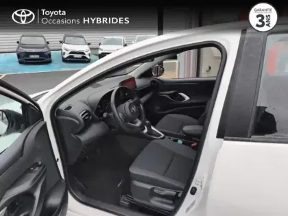 Photo 10 Toyota Yaris  116h Dynamic 5p MY22