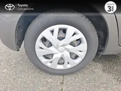 Photo 8 Toyota Yaris  70 VVT-i France Connect 5p RC19