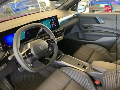 Photo 14 Renault Clio  1.8 E-Tech 160ch full hybrid esprit Alpine