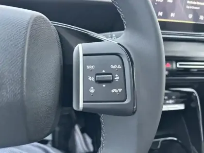 Photo 14 Citroën C3 Aircross  1.2 Hybride 145ch MAX