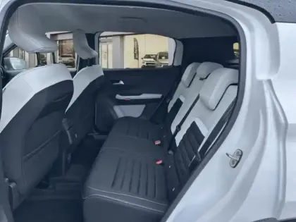 Photo 9 Citroën C3 Aircross  1.2 Hybride 145ch MAX