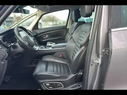 Photo 9 Renault Espace  2.0 Blue dCi 200ch Intens EDC