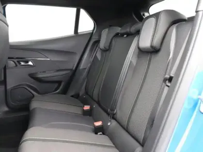 Photo 9 Peugeot 2008  1.2 PureTech 130ch S&S GT EAT8