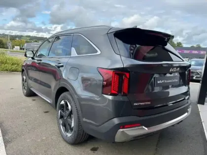 Photo 5 Kia Sorento  1.6 T-GDi 253ch PHEV Premium 4x4 7 places
