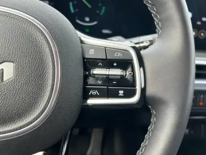 Photo 11 Kia Sorento  1.6 T-GDi 253ch PHEV Premium 4x4 7 places