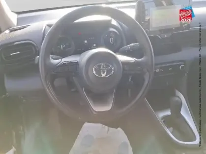 Photo 11 Toyota Yaris  116h Design 5p MY22