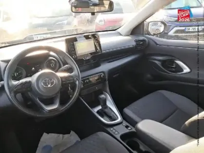 Photo 14 Toyota Yaris  116h Design 5p MY22