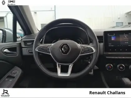 Photo 14 Renault Clio  1.6 E-Tech hybride 140ch Zen -21N