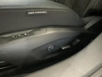 Photo 14 Peugeot 308  SW 1.2 Hybrid 145ch GT Exclusive e-DCS6